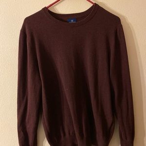 Maroon sweater